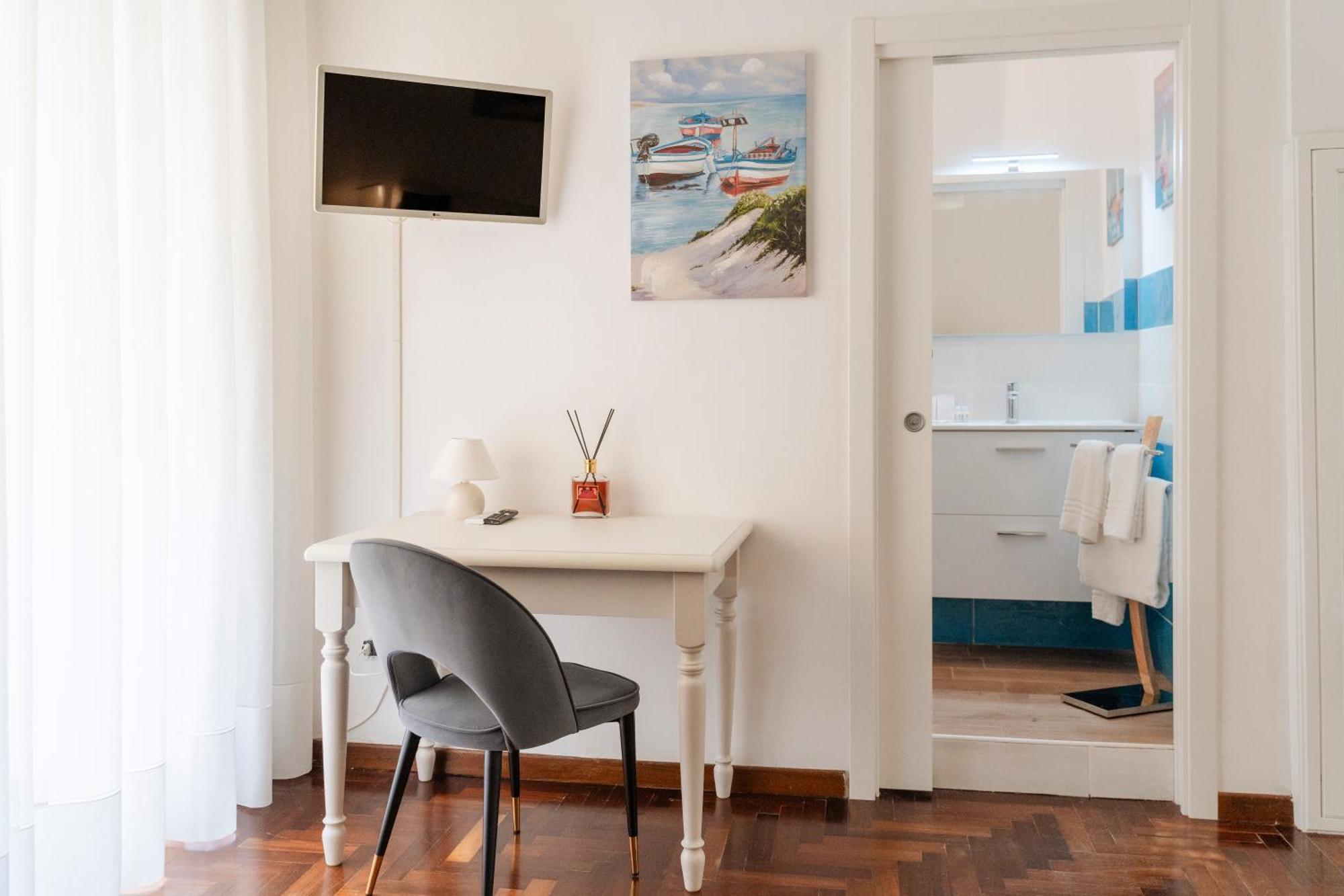 Piazza Tasso Suite Сорренто Екстер'єр фото